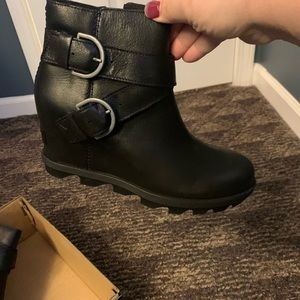 Sorel arctic wedge boots